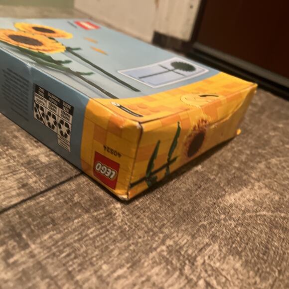 Lego 40524 Creator Botanical Valentines Day Sunflowers 2022 - Brand New As Is❗️ - Picture 6 of 6